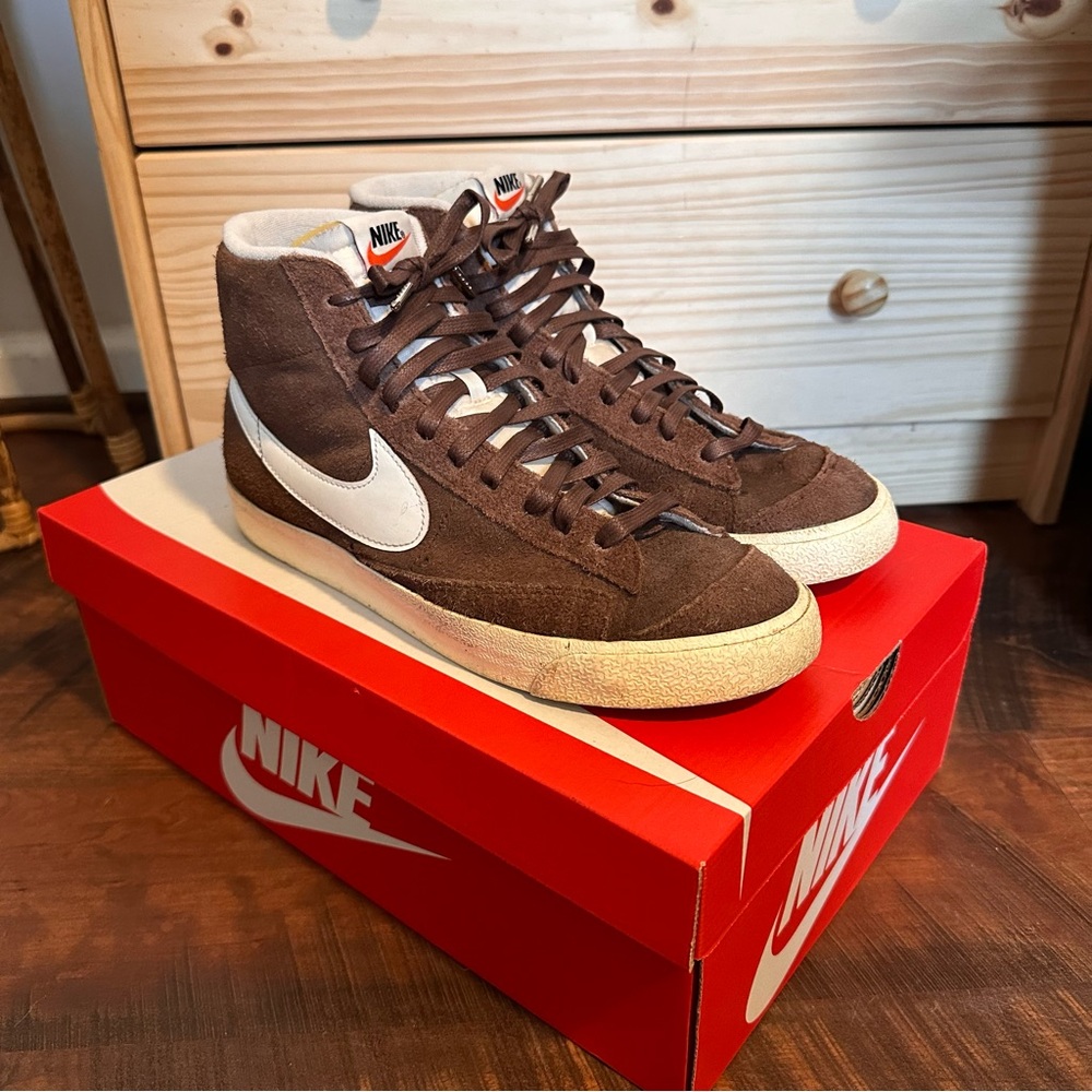 Nike Blazer Mid '77 VNTG Women's Size 11.5 (Men’s 10) Brown Suede